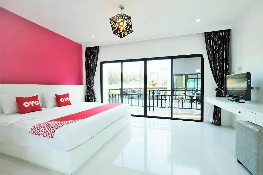 Oyo 638 Tina Boutique Resort Ban Muang Mai
