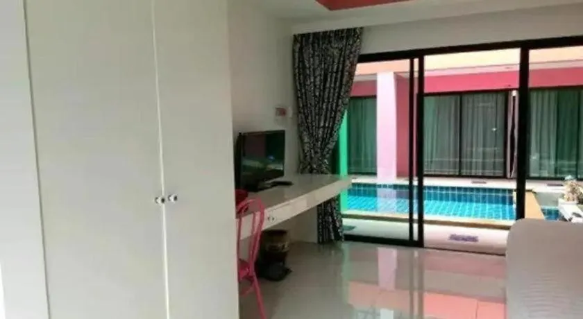 Oyo 638 Tina Boutique Resort Ban Muang Mai 2*,