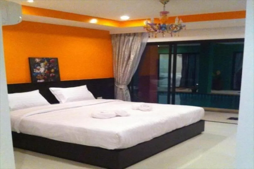 Hotel Oyo 638 Tina Boutique Resort Ban Muang Mai